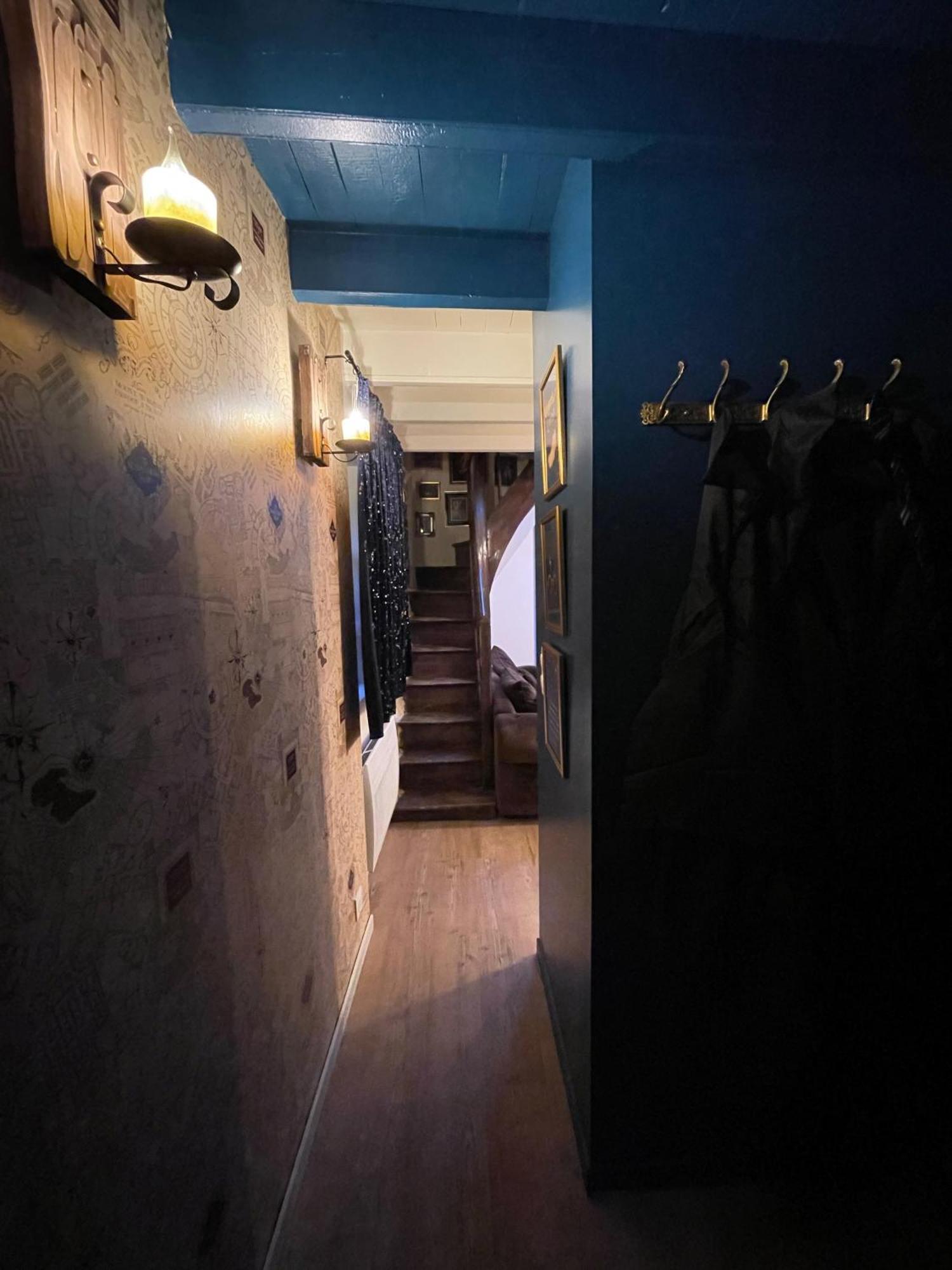 Impasse Des Mysteres - La Maison Des Sorciers Lehon/Dinan Exterior photo